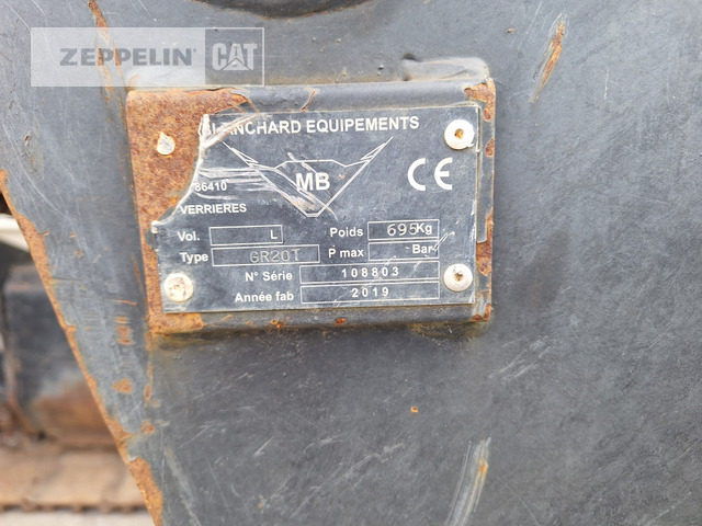 Kāpurķēžu ekskavators Cat 320GC: foto 7