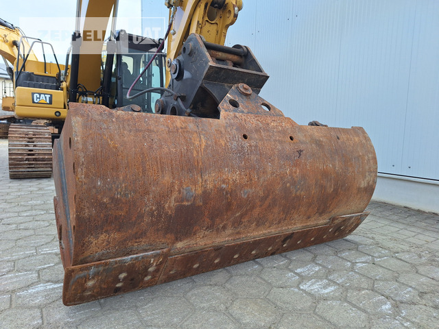 Kāpurķēžu ekskavators Cat 320GC: foto 11