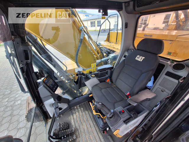 Kāpurķēžu ekskavators Cat 320GC: foto 36