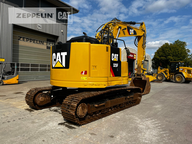 Cat 325FL - Kāpurķēžu ekskavators: foto 4 Cat 325FL - Kāpurķēžu ekskavators: foto 4