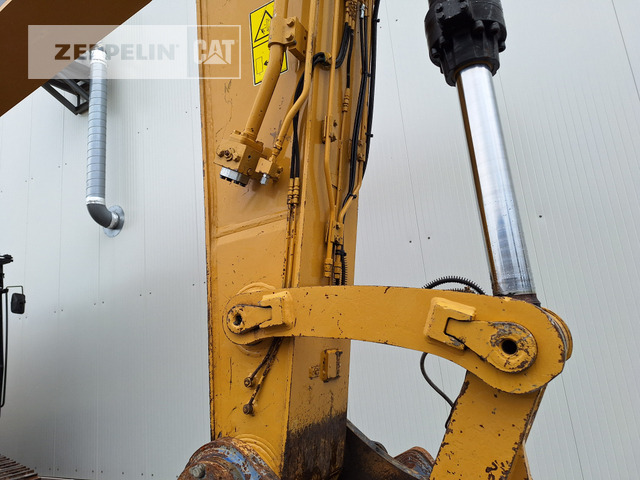 Kāpurķēžu ekskavators Cat 352FL: foto 8