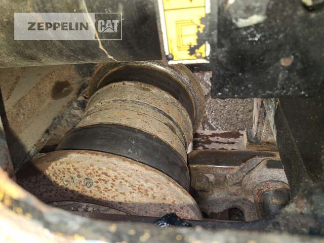 Kāpurķēžu ekskavators Cat 352FL: foto 20
