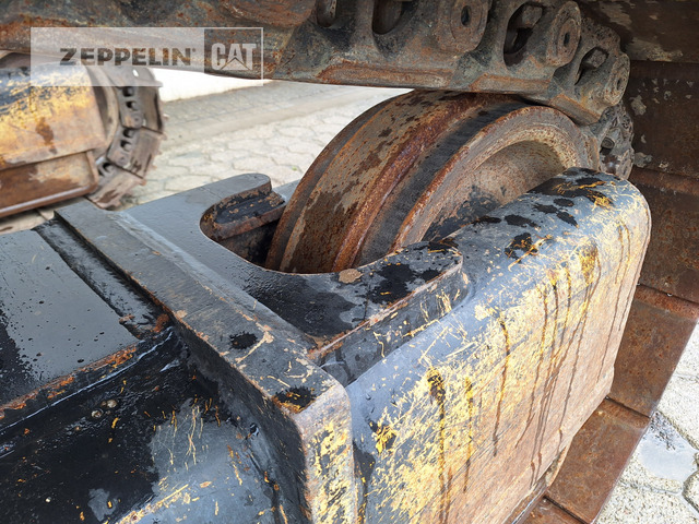 Kāpurķēžu ekskavators Cat 352FL: foto 24