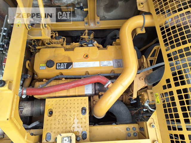 Kāpurķēžu ekskavators Cat 352FL: foto 37