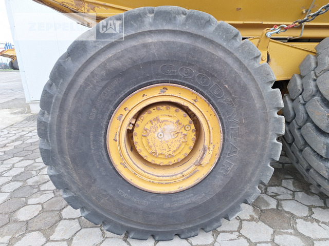 Artikulētias pašizgāzējs Cat 735B: foto 11