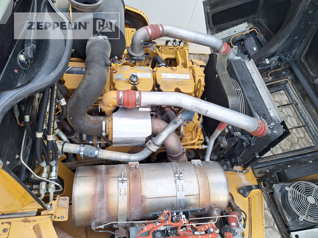 Artikulētias pašizgāzējs Cat 735B: foto 21