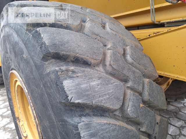 Artikulētias pašizgāzējs Cat 735B: foto 16