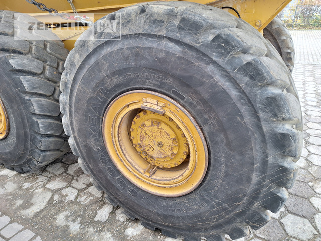 Artikulētias pašizgāzējs Cat 735B: foto 13