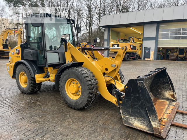Cat 906-14 - Riteņu iekrāvējs: foto 3 Cat 906-14 - Riteņu iekrāvējs: foto 3
