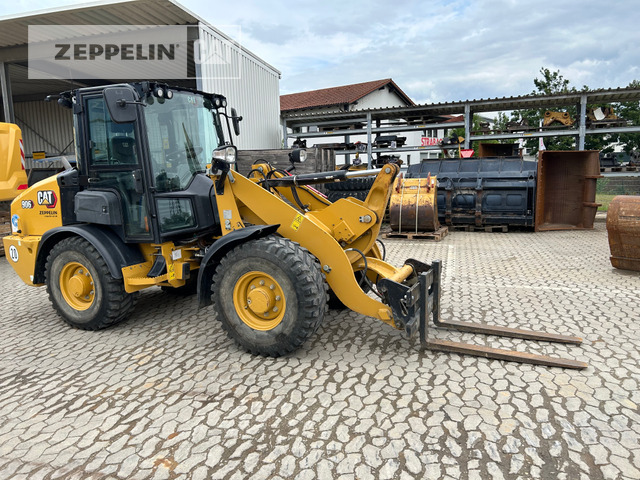 Cat 906-14 - Riteņu iekrāvējs: foto 1 Cat 906-14 - Riteņu iekrāvējs: foto 1