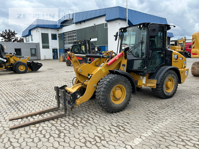 Cat 906-14 - Riteņu iekrāvējs: foto 2 Cat 906-14 - Riteņu iekrāvējs: foto 2
