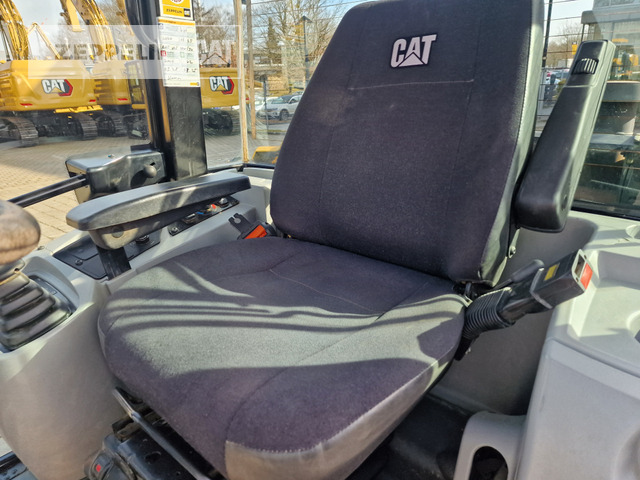 Cat 906M līzingu Cat 906M: foto 26