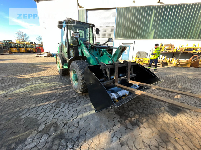 Cat 906M - Riteņu iekrāvējs: foto 3 Cat 906M - Riteņu iekrāvējs: foto 3