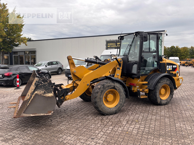 Cat 908M - Riteņu iekrāvējs: foto 1 Cat 908M - Riteņu iekrāvējs: foto 1