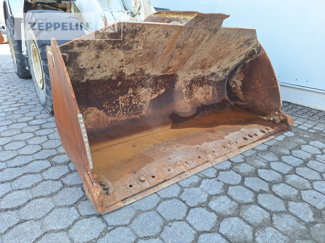 Cat 966M - Riteņu iekrāvējs: foto 5 Cat 966M - Riteņu iekrāvējs: foto 5