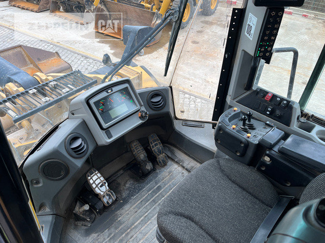 Riteņu iekrāvējs Cat 966M: foto 21