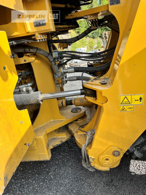 Riteņu iekrāvējs Cat 980M: foto 26