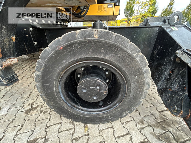 Atkritumu iekrāvējs Cat MH3024-06C: foto 24