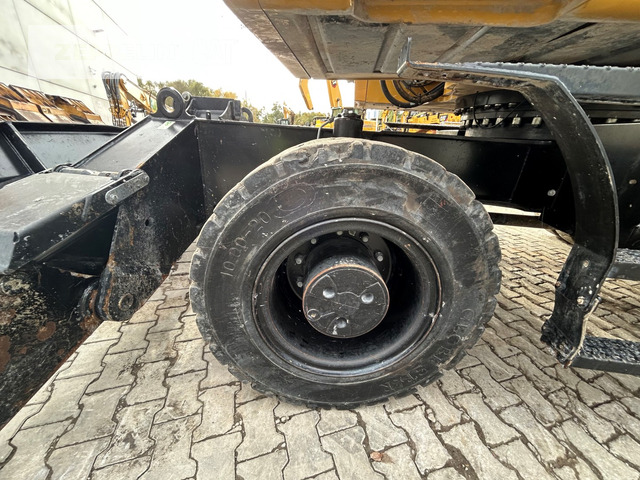 Atkritumu iekrāvējs Cat MH3024-06C: foto 18
