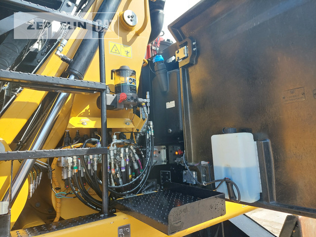 Atkritumu iekrāvējs Cat MH3024-06C: foto 25