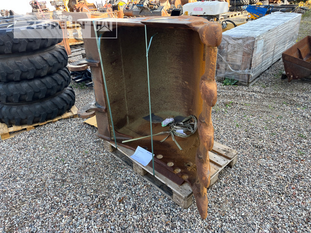 Komponenten TL1500 CW30S ex 320F - Ekskavatora kauss: foto 3 Komponenten TL1500 CW30S ex 320F - Ekskavatora kauss: foto 3