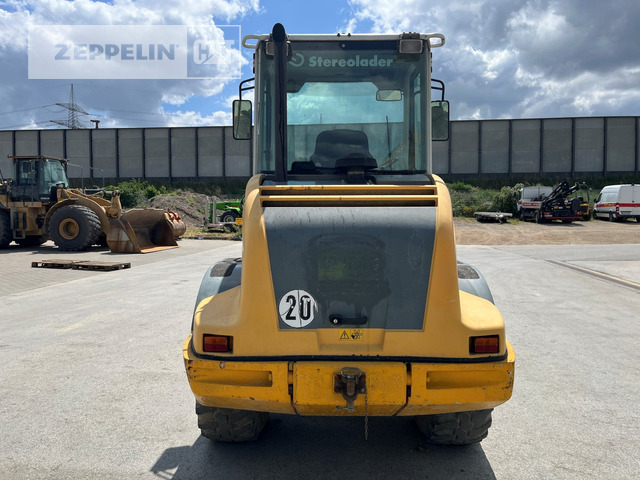 Liebherr L506 - Riteņu iekrāvējs: foto 4 Liebherr L506 - Riteņu iekrāvējs: foto 4
