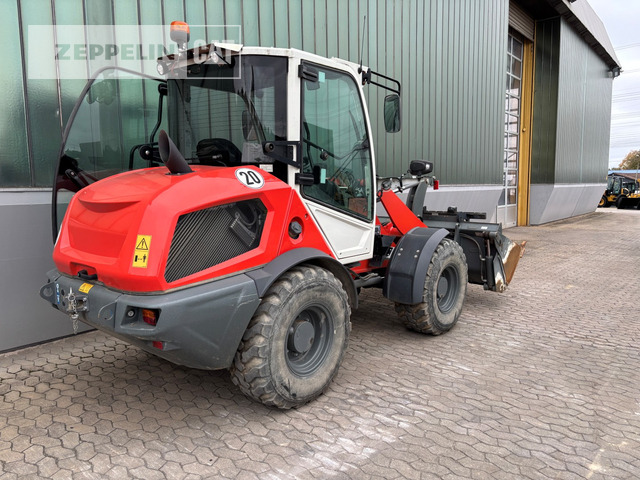 Liebherr L506 - Riteņu iekrāvējs: foto 3 Liebherr L506 - Riteņu iekrāvējs: foto 3