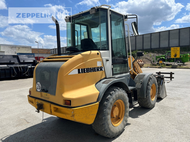 Liebherr L506 - Riteņu iekrāvējs: foto 5 Liebherr L506 - Riteņu iekrāvējs: foto 5
