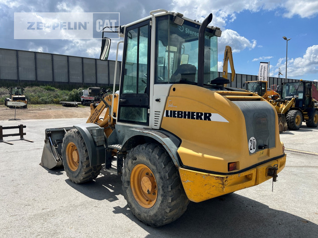 Liebherr L506 - Riteņu iekrāvējs: foto 3 Liebherr L506 - Riteņu iekrāvējs: foto 3