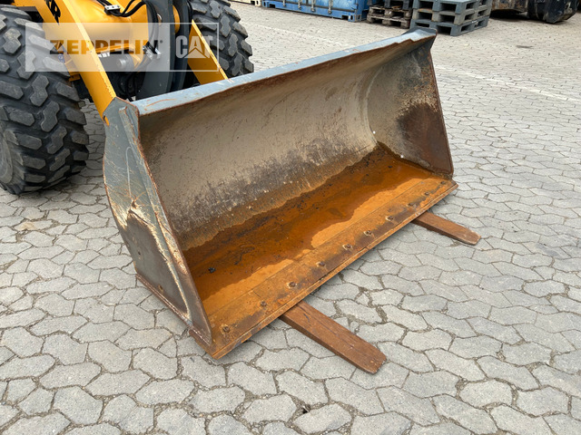 Liebherr L506 - Riteņu iekrāvējs: foto 5 Liebherr L506 - Riteņu iekrāvējs: foto 5