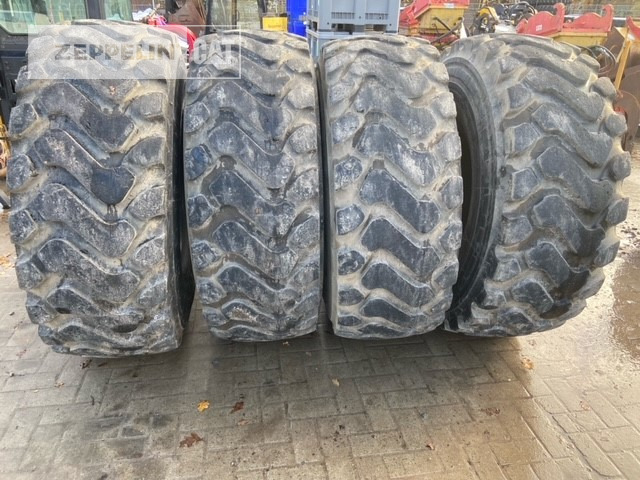 Michelin 4x 20.5R25XHA - Riepa - Celtniecības tehnika: foto 1 Michelin 4x 20.5R25XHA - Riepa - Celtniecības tehnika: foto 1
