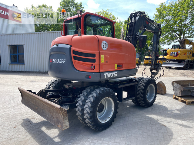 Schaeff TW75 - Riteņu ekskavators: foto 3 Schaeff TW75 - Riteņu ekskavators: foto 3