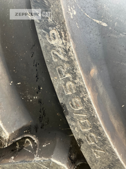 Sonstiges Reifen 750/65 R26 - Riepa - Celtniecības tehnika: foto 2 Sonstiges Reifen 750/65 R26 - Riepa - Celtniecības tehnika: foto 2