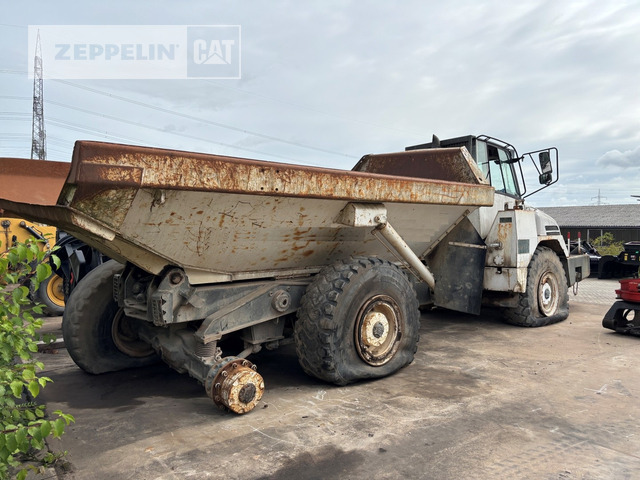 Terex TA25 - Artikulētias pašizgāzējs: foto 3 Terex TA25 - Artikulētias pašizgāzējs: foto 3