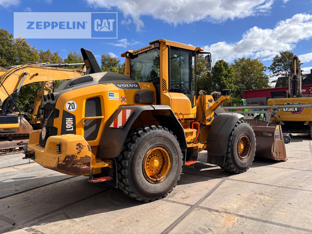 Volvo L90 - Riteņu iekrāvējs: foto 3 Volvo L90 - Riteņu iekrāvējs: foto 3