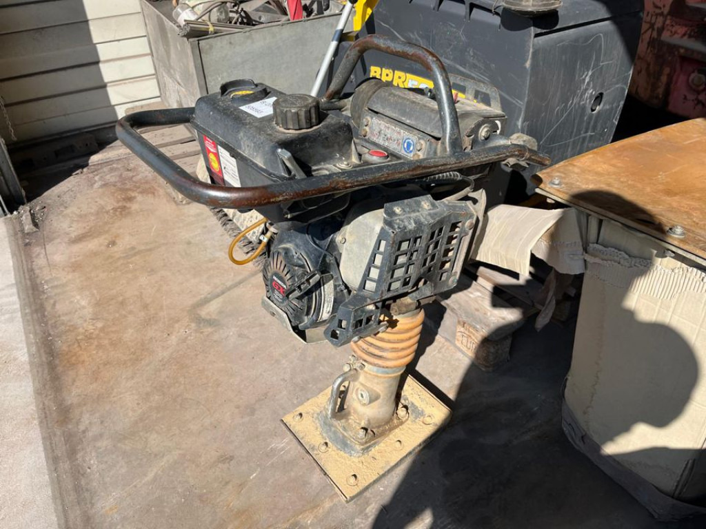 BOMAG BT 60 4 Diverse Stampfer - Vibrokāja: foto 2 BOMAG BT 60 4 Diverse Stampfer - Vibrokāja: foto 2