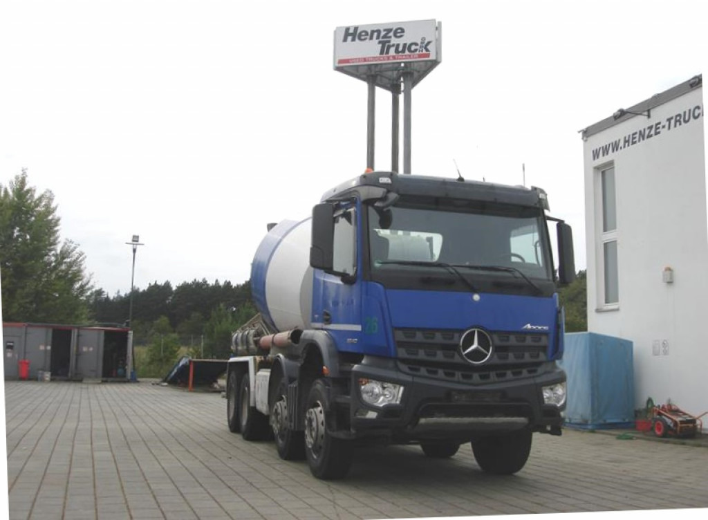 MERCEDES-BENZ Arocs 3240 B Betonmischer Stetter - Kravas automašīna: foto 1 MERCEDES-BENZ Arocs 3240 B Betonmischer Stetter - Kravas automašīna: foto 1