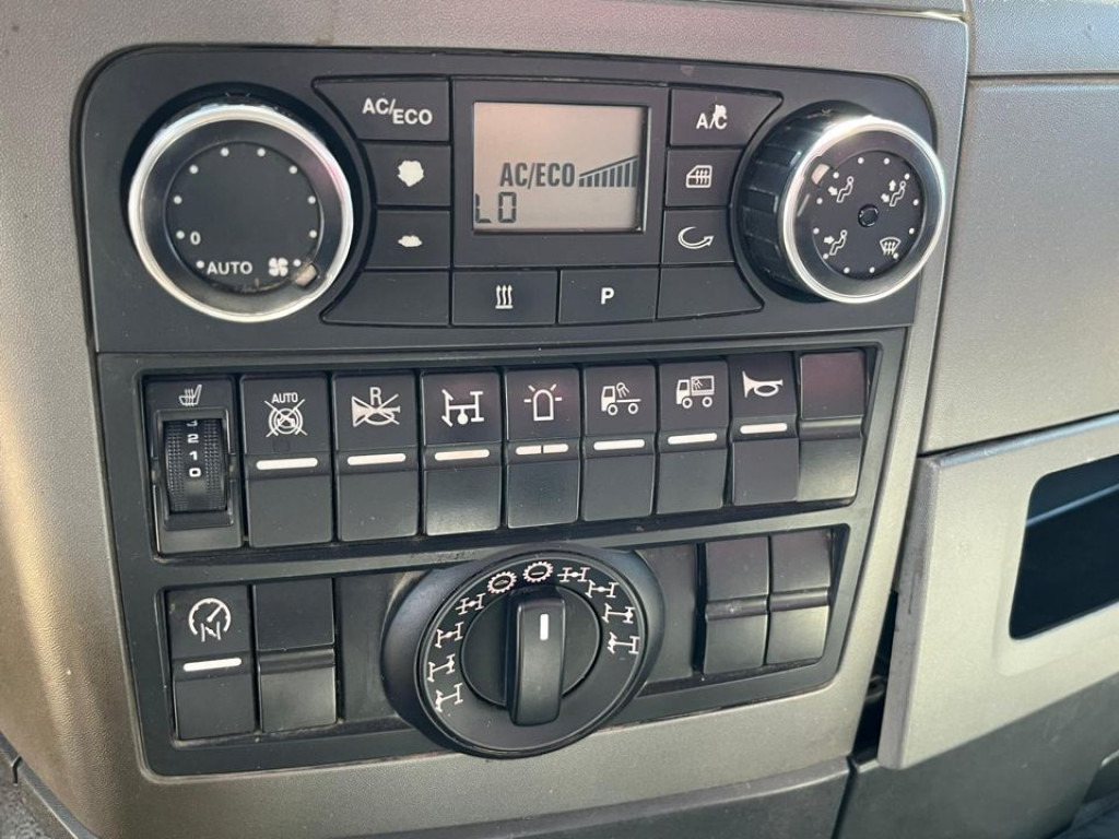 Kravas automašīna pašizgāzējs MAN MAN TG-S 3-Achs Allradkipper 26.440 6x6 Meiller: foto 18