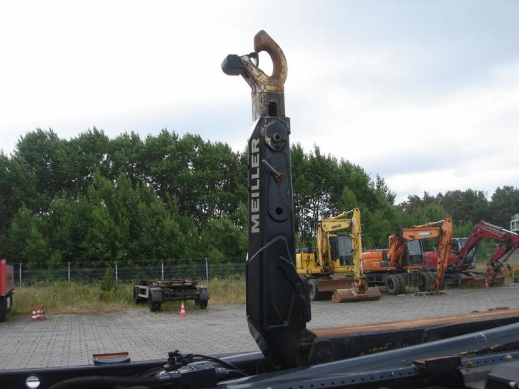 MAN TG-S 26.420/6x2 Abrollkipper - Pacēlājs ar āķi: foto 5 MAN TG-S 26.420/6x2 Abrollkipper - Pacēlājs ar āķi: foto 5