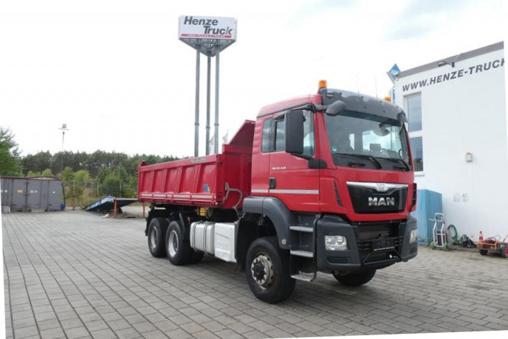 MAN TG-S 26.440 6x6 3-Achs Allradkipper Meiller - Kravas automašīna pašizgāzējs: foto 1 MAN TG-S 26.440 6x6 3-Achs Allradkipper Meiller - Kravas automašīna pašizgāzējs: foto 1