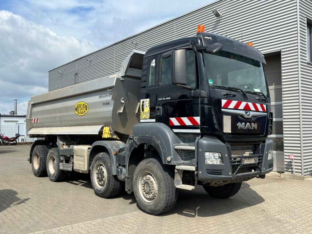 MAN TG-S 35.460 8x6 4 Achs Muldenkipper Meiller 18m³ - Būvgružu konteineru vedējs: foto 2 MAN TG-S 35.460 8x6 4 Achs Muldenkipper Meiller 18m³ - Būvgružu konteineru vedējs: foto 2