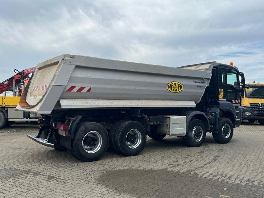 MAN TG-S 35.460 8x6 4 Achs Muldenkipper Meiller 18m³ - Būvgružu konteineru vedējs: foto 5 MAN TG-S 35.460 8x6 4 Achs Muldenkipper Meiller 18m³ - Būvgružu konteineru vedējs: foto 5