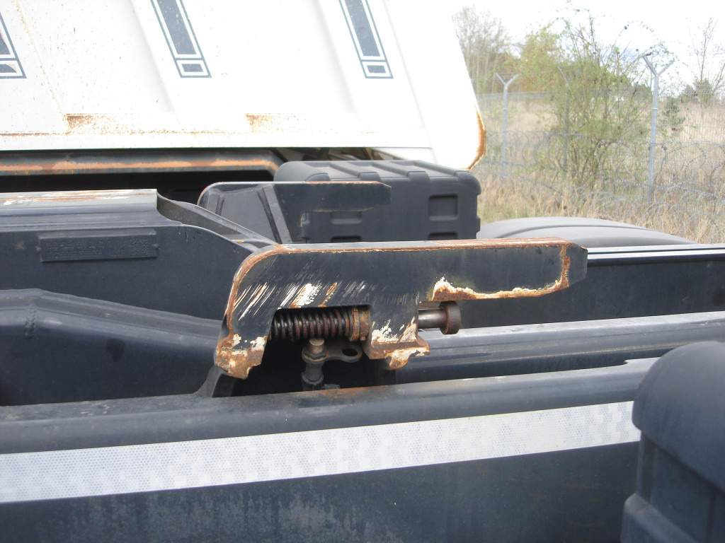 MAN TG-S 35.480 8x4 BL Abrollkipper mit Kran Penz-15L9.80+Meiller RK 30.60L Lenk-Lift Achse - Pacēlājs ar āķi, Kravas auto ar manipulatoru: foto 2 MAN TG-S 35.480 8x4 BL Abrollkipper mit Kran Penz-15L9.80+Meiller RK 30.60L Lenk-Lift Achse - Pacēlājs ar āķi, Kravas auto ar manipulatoru: foto 2