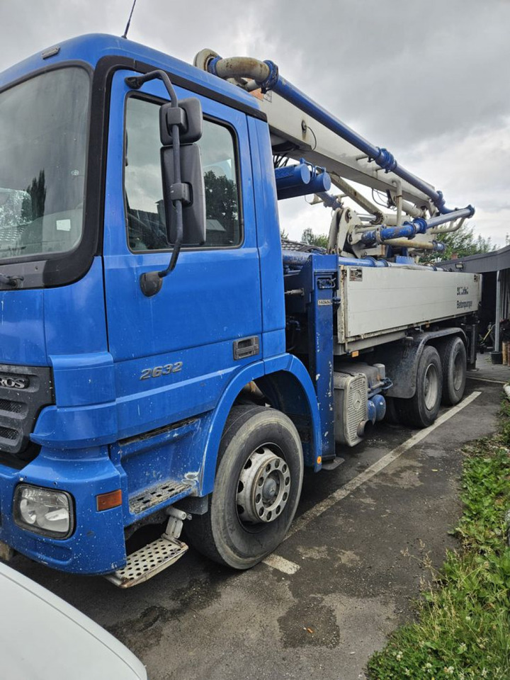 MERCEDES-BENZ Actros 2636 6x4 (MPII) Betonpumpe Schwing 24m - Betona sūknis: foto 2 MERCEDES-BENZ Actros 2636 6x4 (MPII) Betonpumpe Schwing 24m - Betona sūknis: foto 2