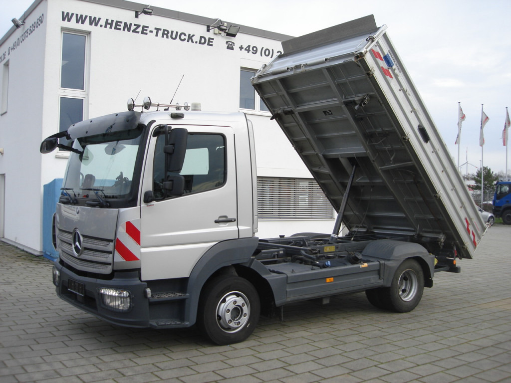 MERCEDES-BENZ Atego 923 K 2-Achs Kipper - Komercauto pašizgāzējs: foto 1 MERCEDES-BENZ Atego 923 K 2-Achs Kipper - Komercauto pašizgāzējs: foto 1
