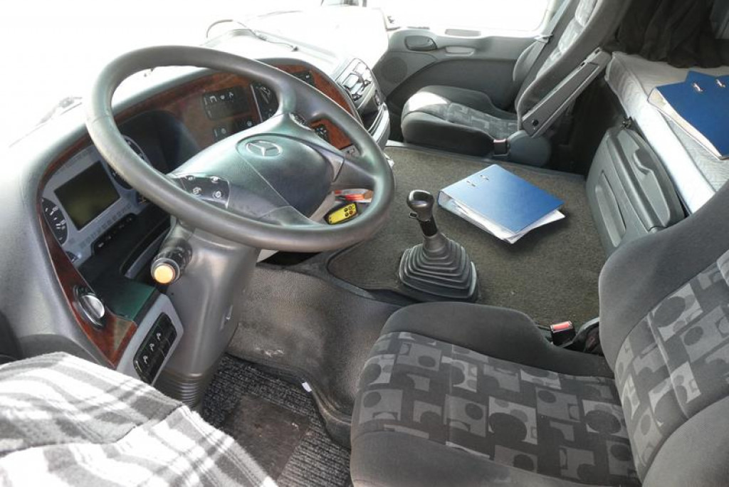 MERCEDES-BENZ Actros 4160 SLT 8x4 4 SZM TITAN -155to.-!! - Vilcējs: foto 4 MERCEDES-BENZ Actros 4160 SLT 8x4 4 SZM TITAN -155to.-!! - Vilcējs: foto 4