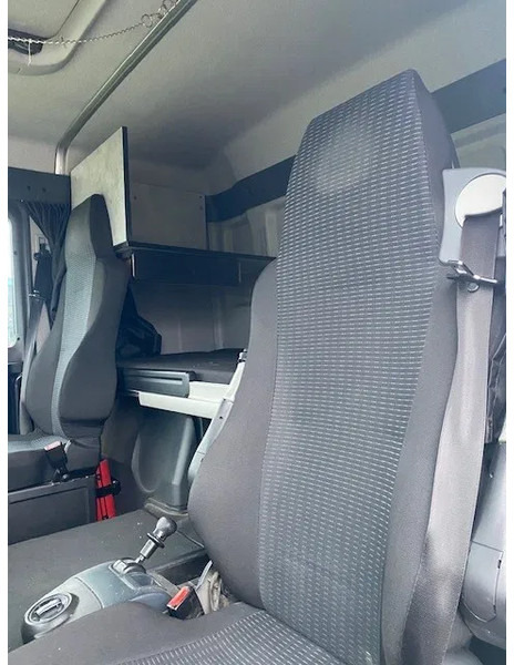 MAN TGL 12,250 met schuifzeilopbouw en laadklep , euro 6. - Kravas automašīna ar tentu: foto 5 MAN TGL 12,250 met schuifzeilopbouw en laadklep , euro 6. - Kravas automašīna ar tentu: foto 5