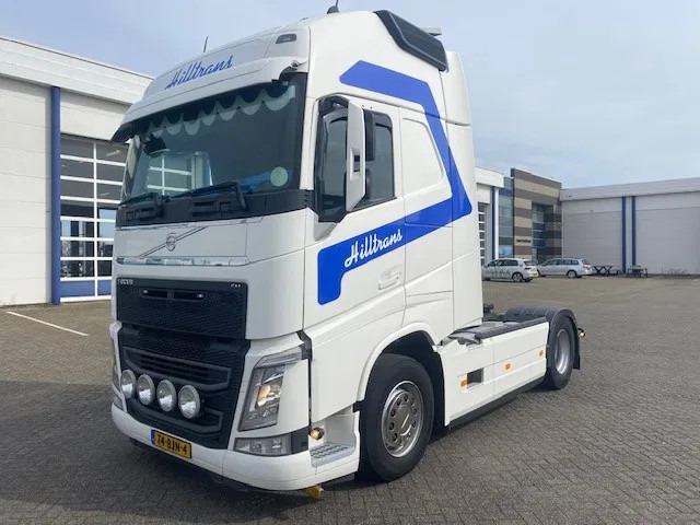 Volvo FH 13.460 XL cabine, euro 6 , full spoilered, smart tacho , new clutch ,beauty..... - Vilcējs: foto 1 Volvo FH 13.460 XL cabine, euro 6 , full spoilered, smart tacho , new clutch ,beauty..... - Vilcējs: foto 1