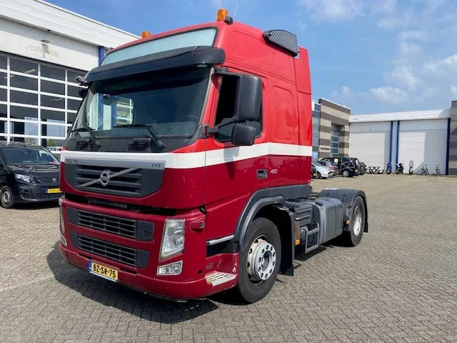 Volvo FM 410 trekker, globetrotter, i shift, euro 5., - Vilcējs: foto 1 Volvo FM 410 trekker, globetrotter, i shift, euro 5., - Vilcējs: foto 1