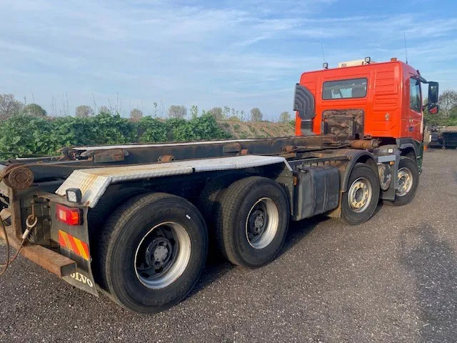 Volvo FM 440 8x4 ,containersysteem, handgeschakeld, luchtvering, naafreductie... - Kravas automašīna - kabeļu sistēma: foto 3 Volvo FM 440 8x4 ,containersysteem, handgeschakeld, luchtvering, naafreductie... - Kravas automašīna - kabeļu sistēma: foto 3
